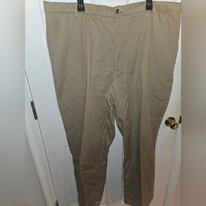 Classic Men's 46x 32 Khaki Chinos. Great Condition